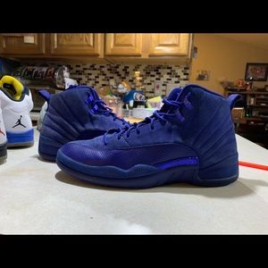 Jordan retro 12 royal blue